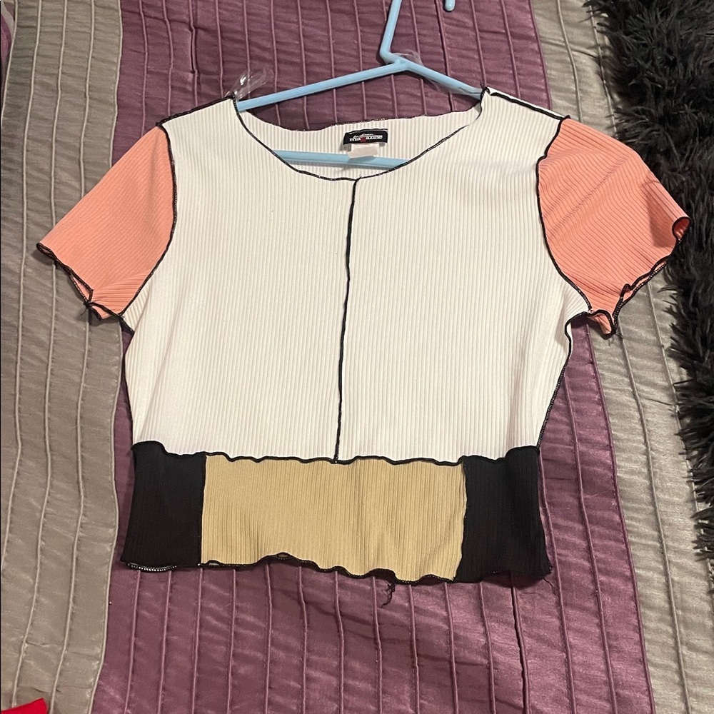 Fashion Magazine Colorblock Short Sleeve Top
